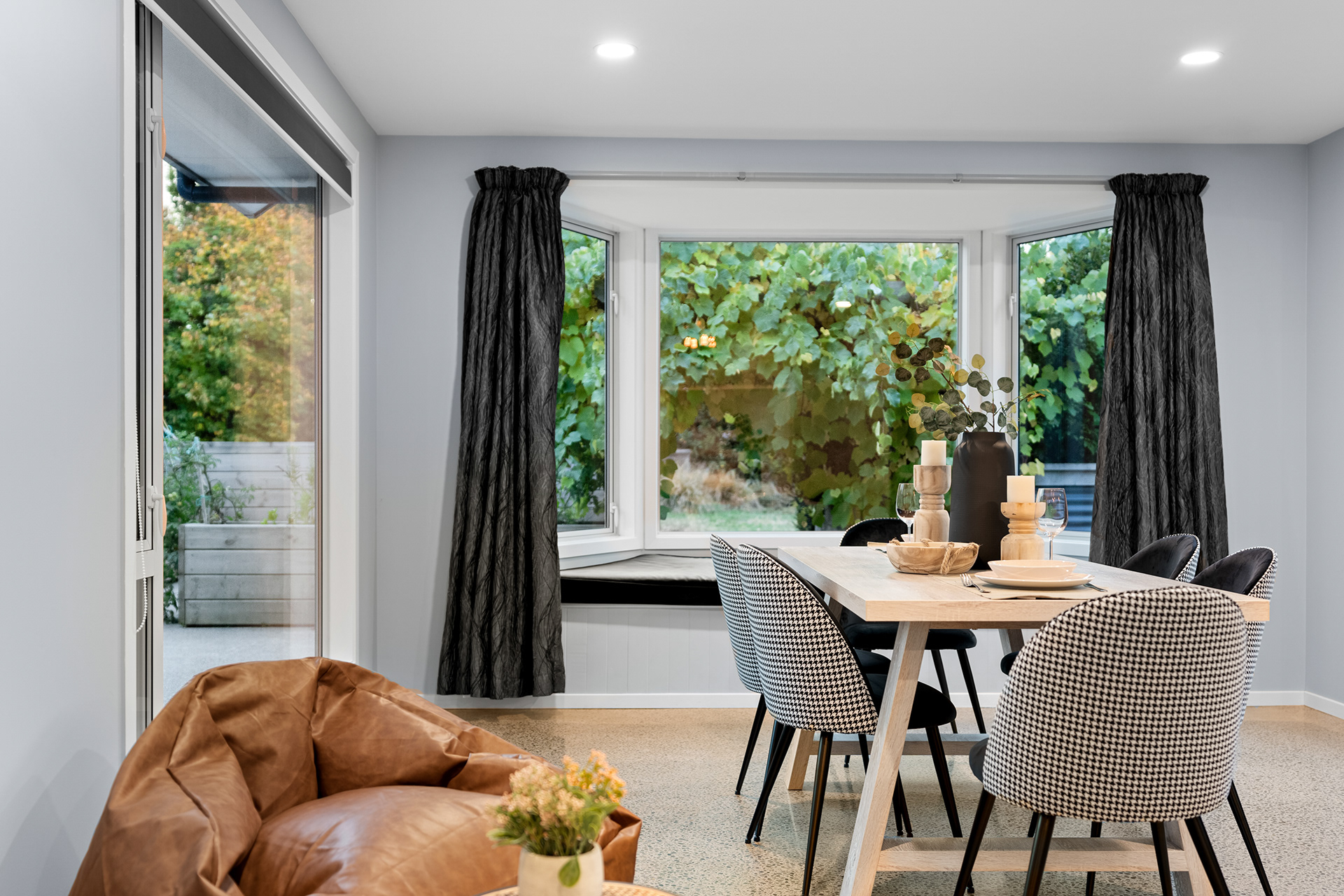 Dining room at Loburn Whiterock Road